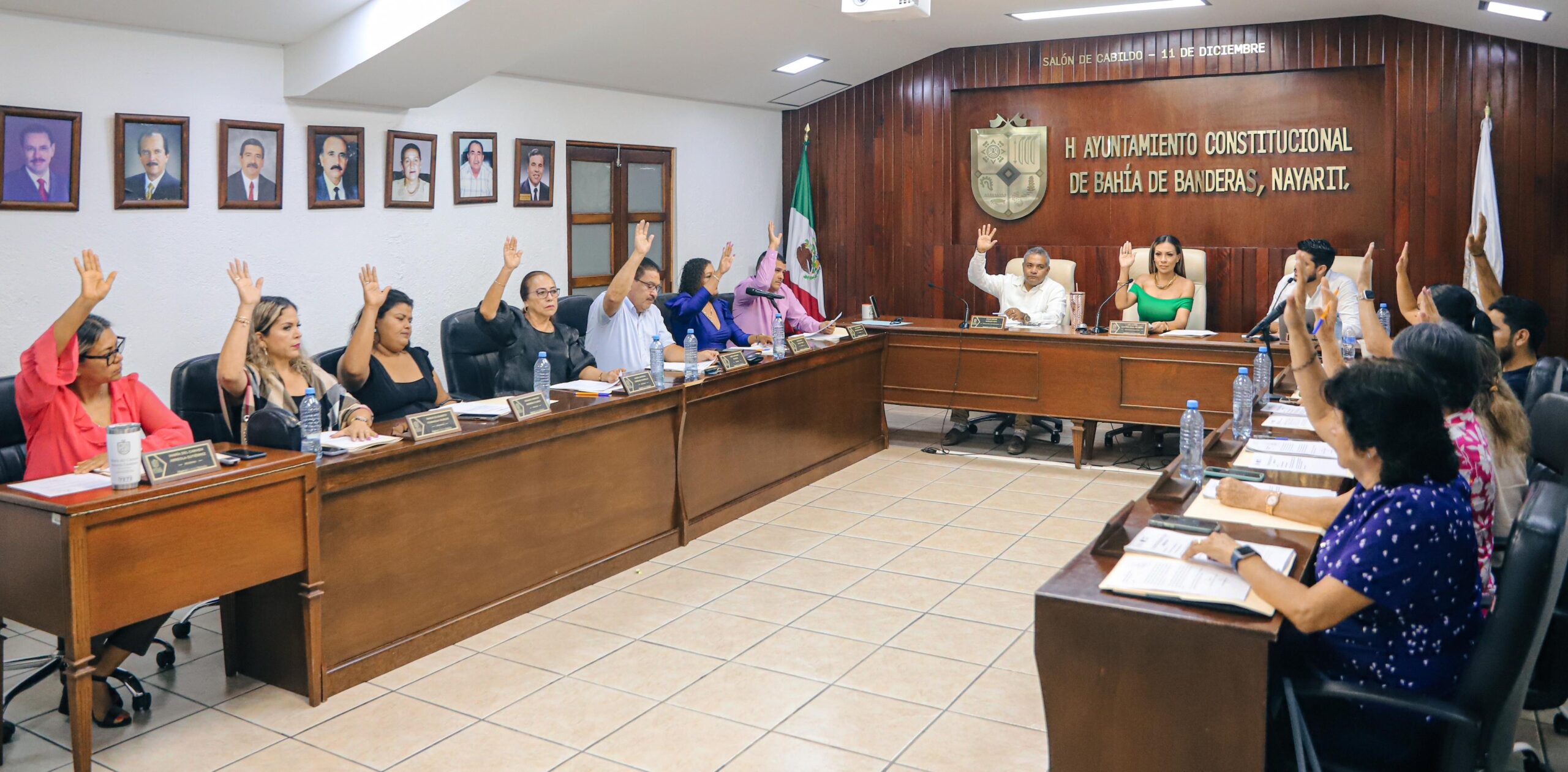 Cabildo aprueba licencia de 90 días a Secretario del Ayuntamiento