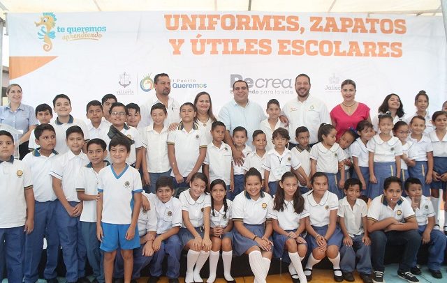 Cumple alcalde su compromiso con la escuela Club de Leones – Noticias de la  Bahía – NDLB