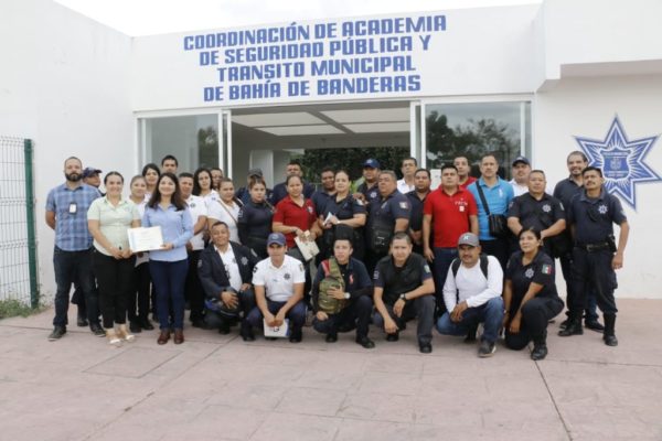 Capacitan a Elementos de Seguridad Pública y Tránsito en Derechos ...
